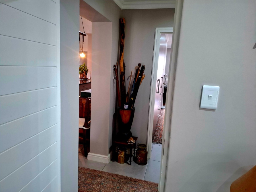 2 Bedroom Property for Sale in Hartenbos Central Western Cape